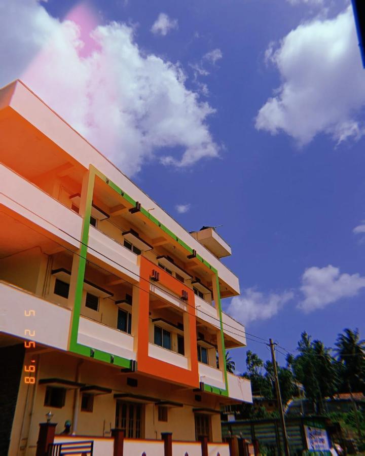 Mungaru Homestay, Talaguppa Sāgar Exterior foto