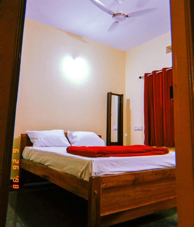 Mungaru Homestay, Talaguppa Sāgar Exterior foto