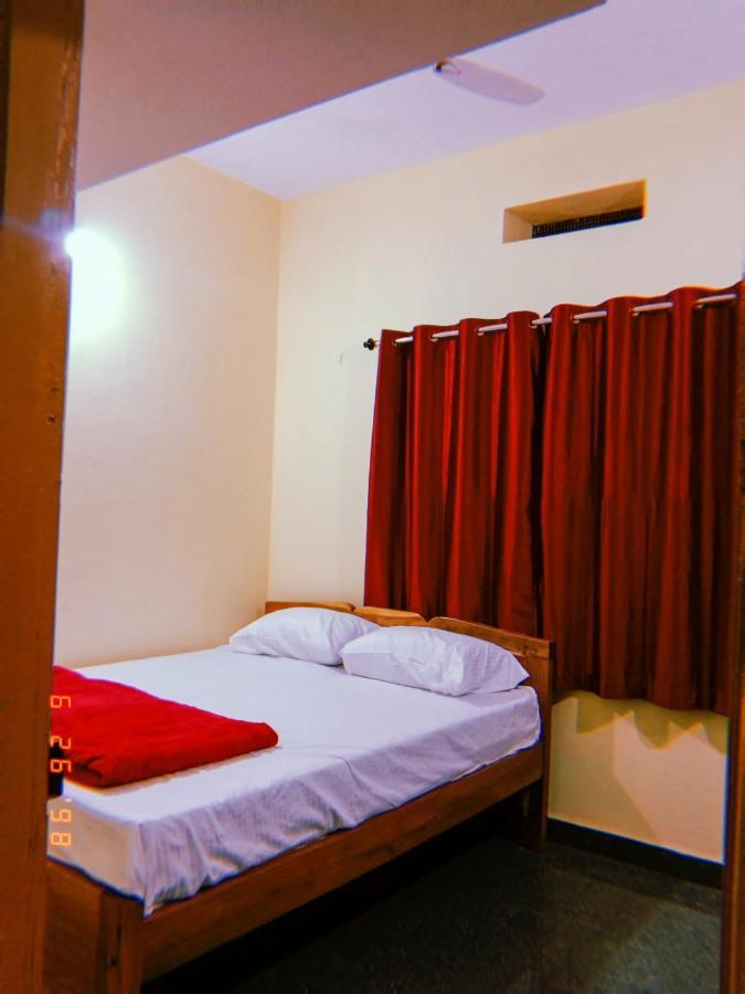 Mungaru Homestay, Talaguppa Sāgar Exterior foto